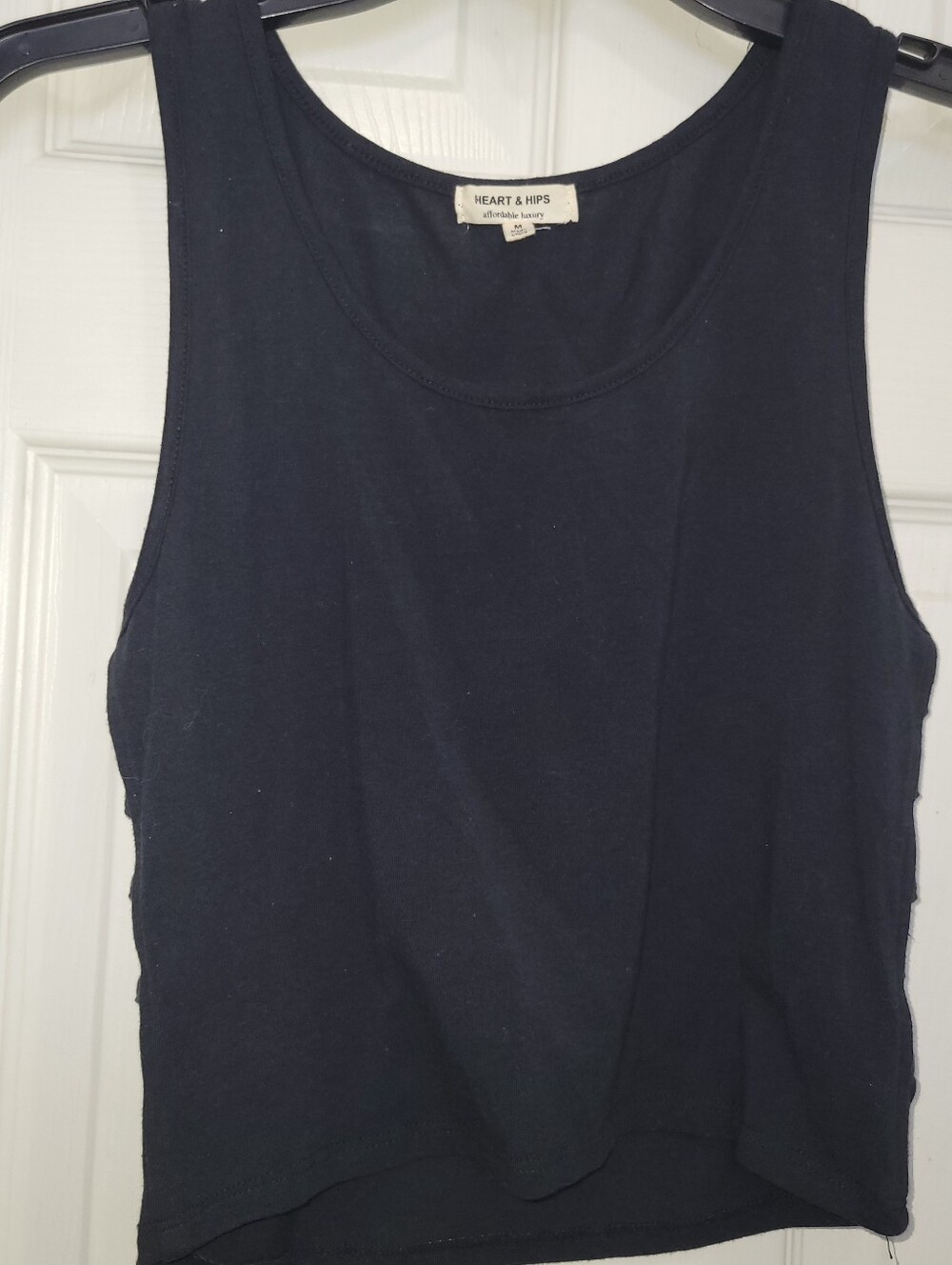 Heart Hips Black Scoop Neck Tank Top Medium